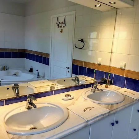 Lovely Villa With Garden Parking In Syros Greece *