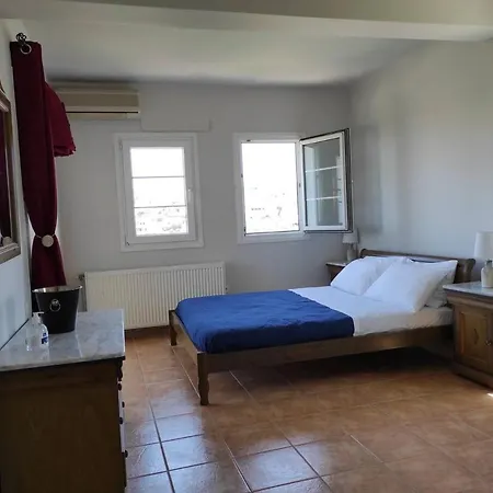 Lovely Villa With Garden Parking In Syros Greece * Rozia